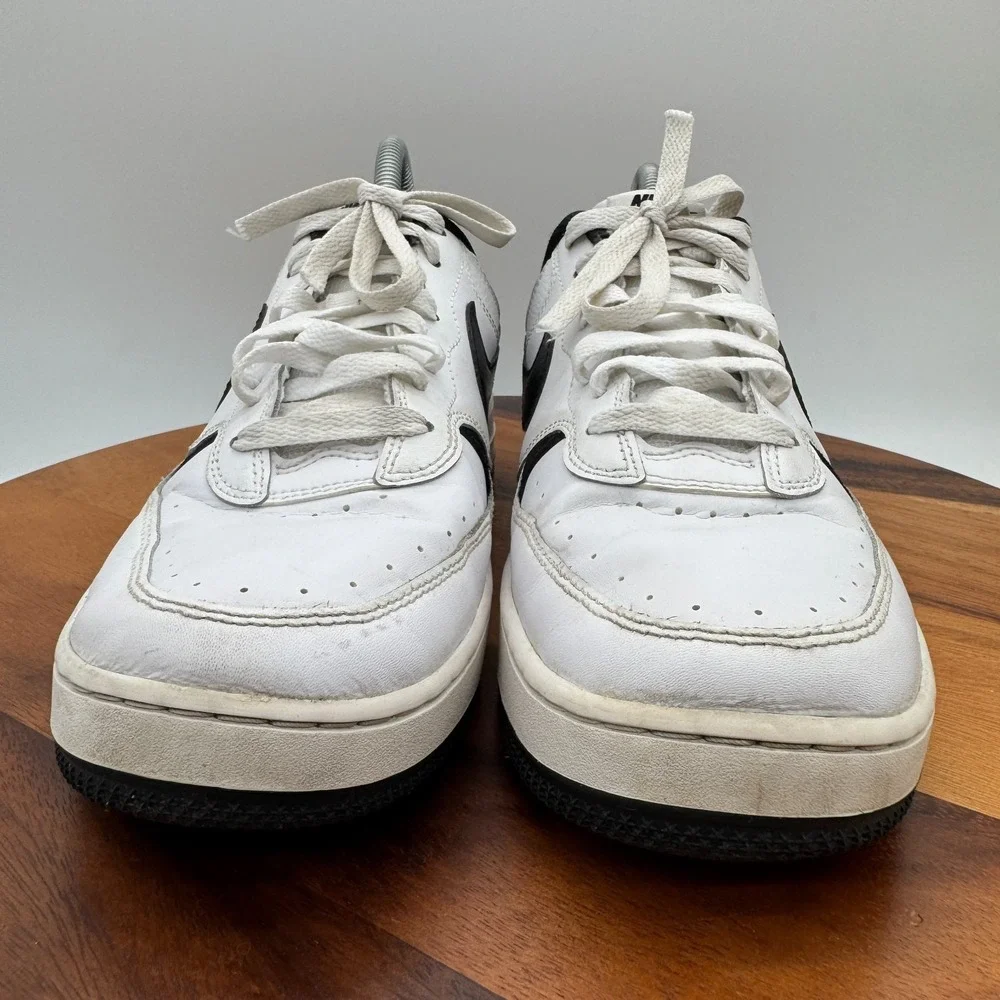 Nike Gamma Force Shoes Womens 9 White Black Basketball Athletic Sneakers - Picture 2 of 10